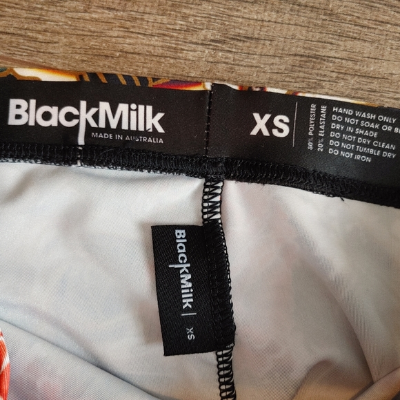 NWOT Blackmilk Koi Leggings - Picture 4 of 4